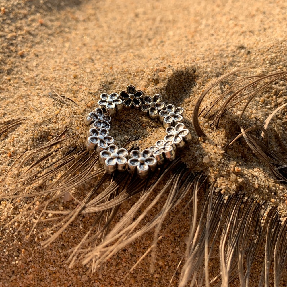 Handmade Antique flower beads ring